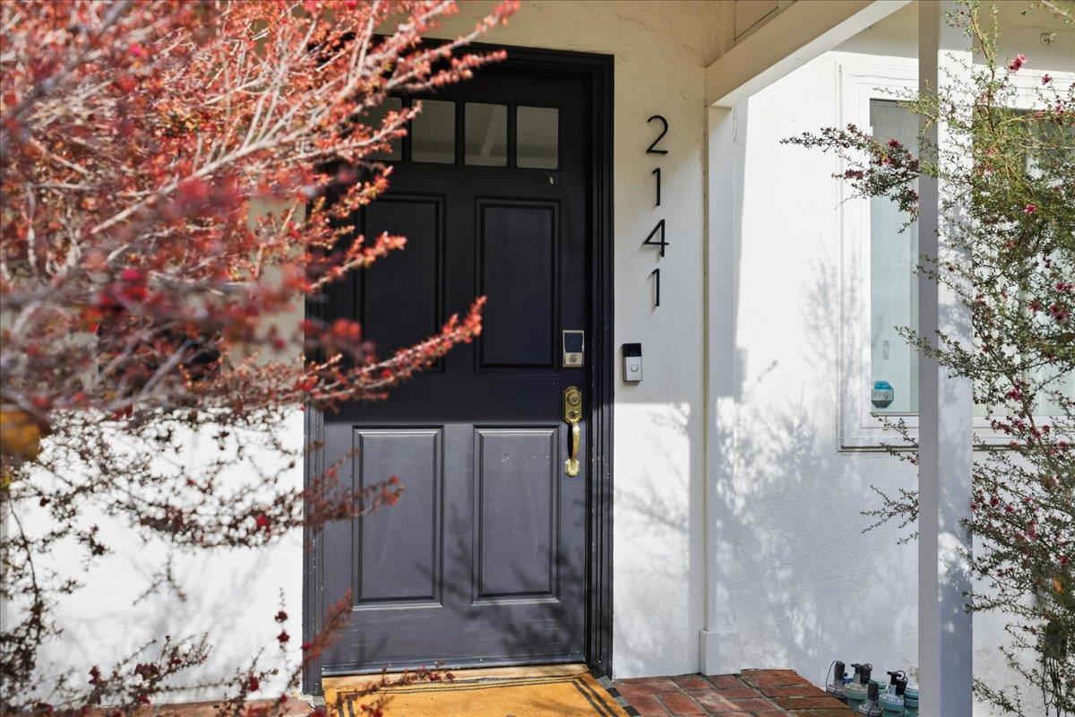 Detail Gallery Image 4 of 67 For 2141 Bel Air Ave, San Jose,  CA 95128 - 3 Beds | 1 Baths