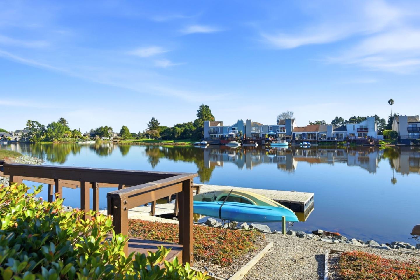 Detail Gallery Image 31 of 38 For 139 Shorebird Cir, Redwood City,  CA 94065 - 1 Beds | 1 Baths