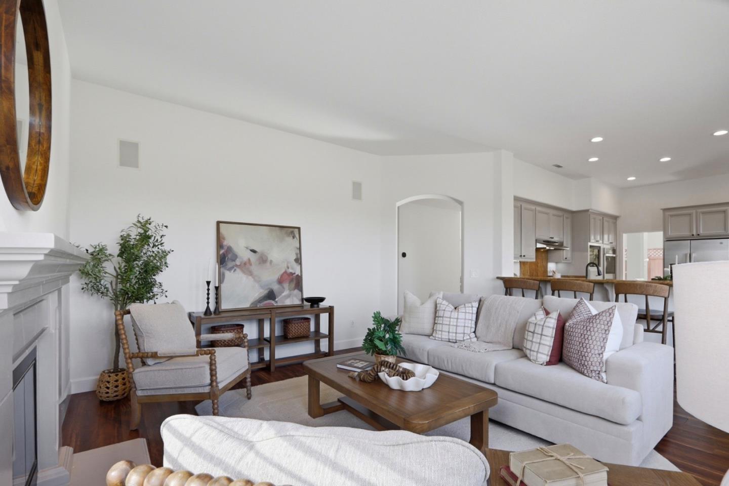 Detail Gallery Image 18 of 73 For 18431 Carmelo Ct, Morgan Hill,  CA 95037 - 5 Beds | 3 Baths