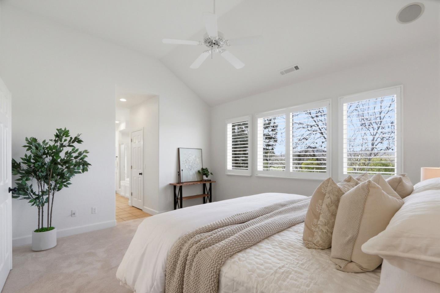 Detail Gallery Image 34 of 73 For 18431 Carmelo Ct, Morgan Hill,  CA 95037 - 5 Beds | 3 Baths