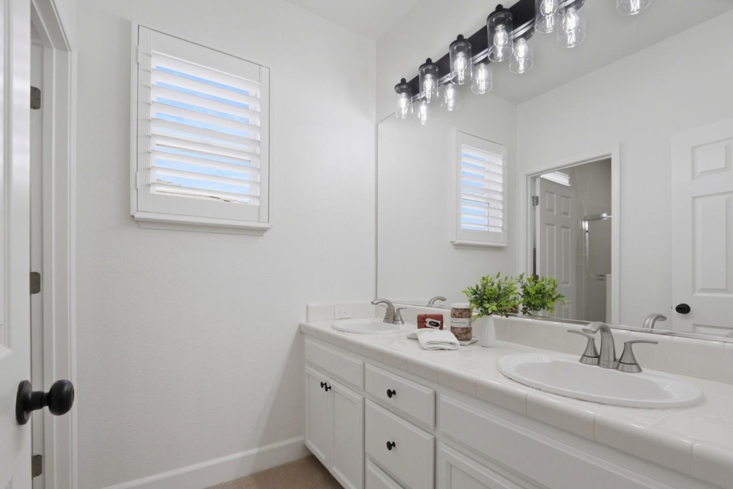 Detail Gallery Image 48 of 73 For 18431 Carmelo Ct, Morgan Hill,  CA 95037 - 5 Beds | 3 Baths