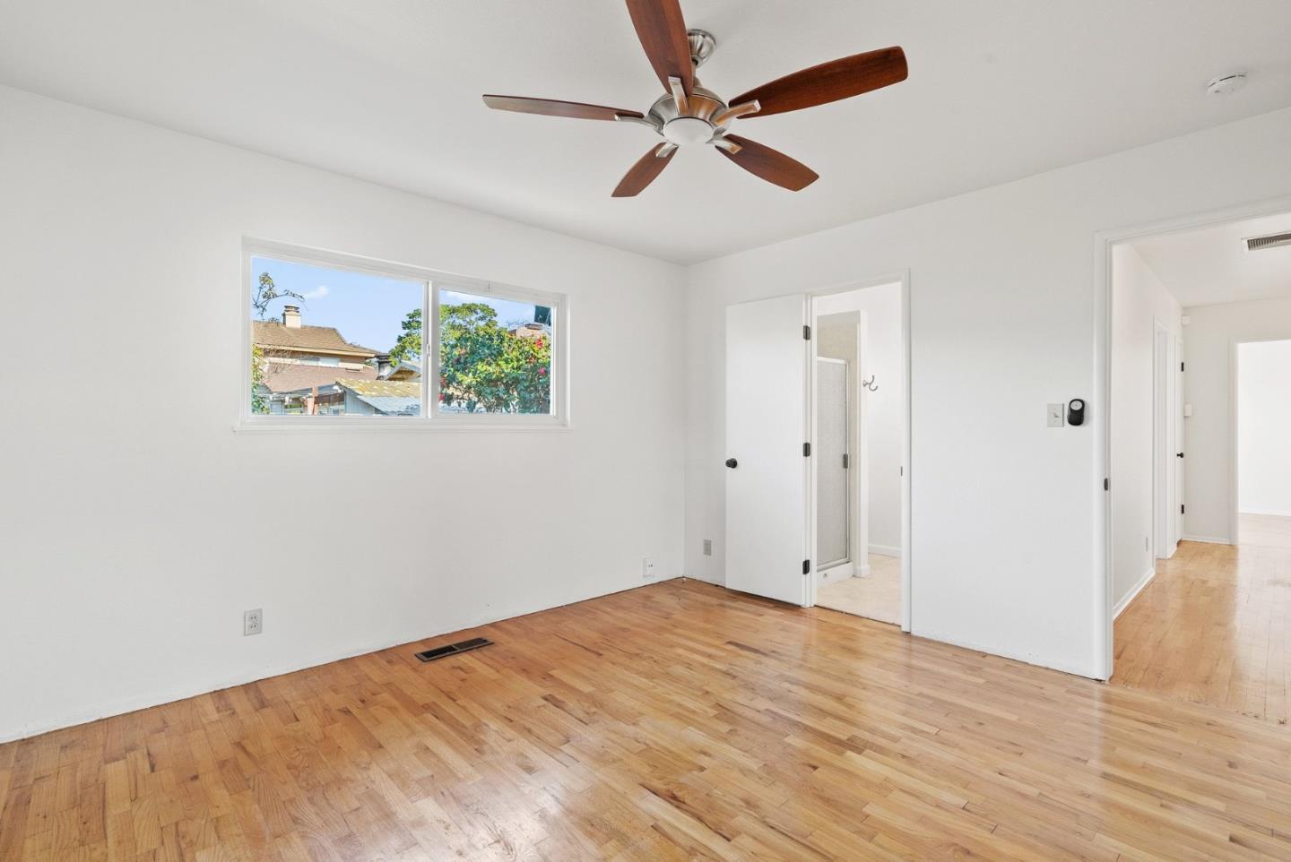 Detail Gallery Image 11 of 24 For 612 Alameda Ave, Salinas,  CA 93901 - 3 Beds | 2 Baths