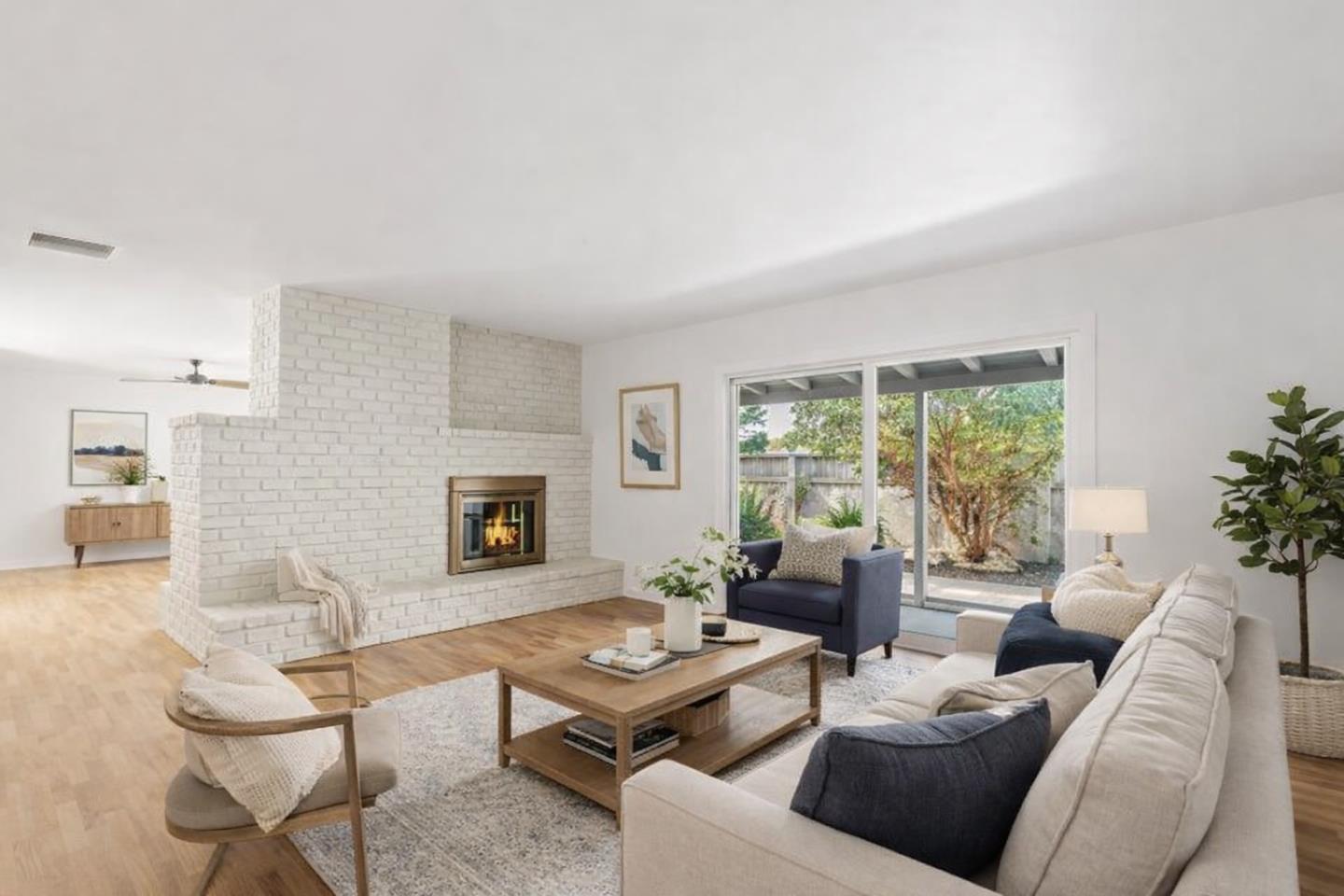 Detail Gallery Image 3 of 24 For 612 Alameda Ave, Salinas,  CA 93901 - 3 Beds | 2 Baths