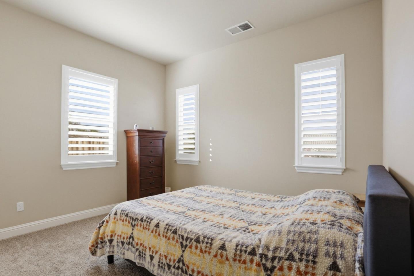 Detail Gallery Image 20 of 37 For 65 Ralphs Way, Hollister,  CA 95023 - 4 Beds | 3 Baths