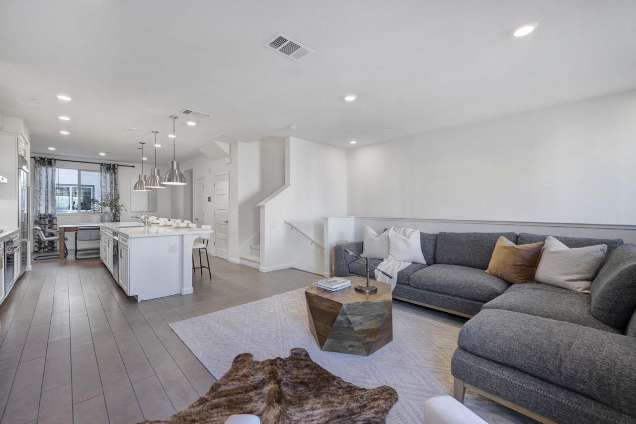 Photo #5: ML82032010 Listing: Photo #5