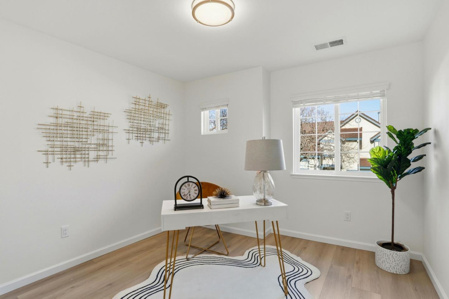 Detail Gallery Image 14 of 30 For 1430 Cuciz Ln, Milpitas,  CA 95035 - 4 Beds | 2/1 Baths