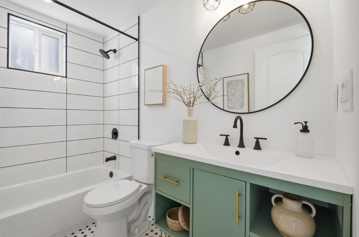 Detail Gallery Image 17 of 43 For 2478 Oakes Dr, Hayward,  CA 94542 - 3 Beds | 2 Baths