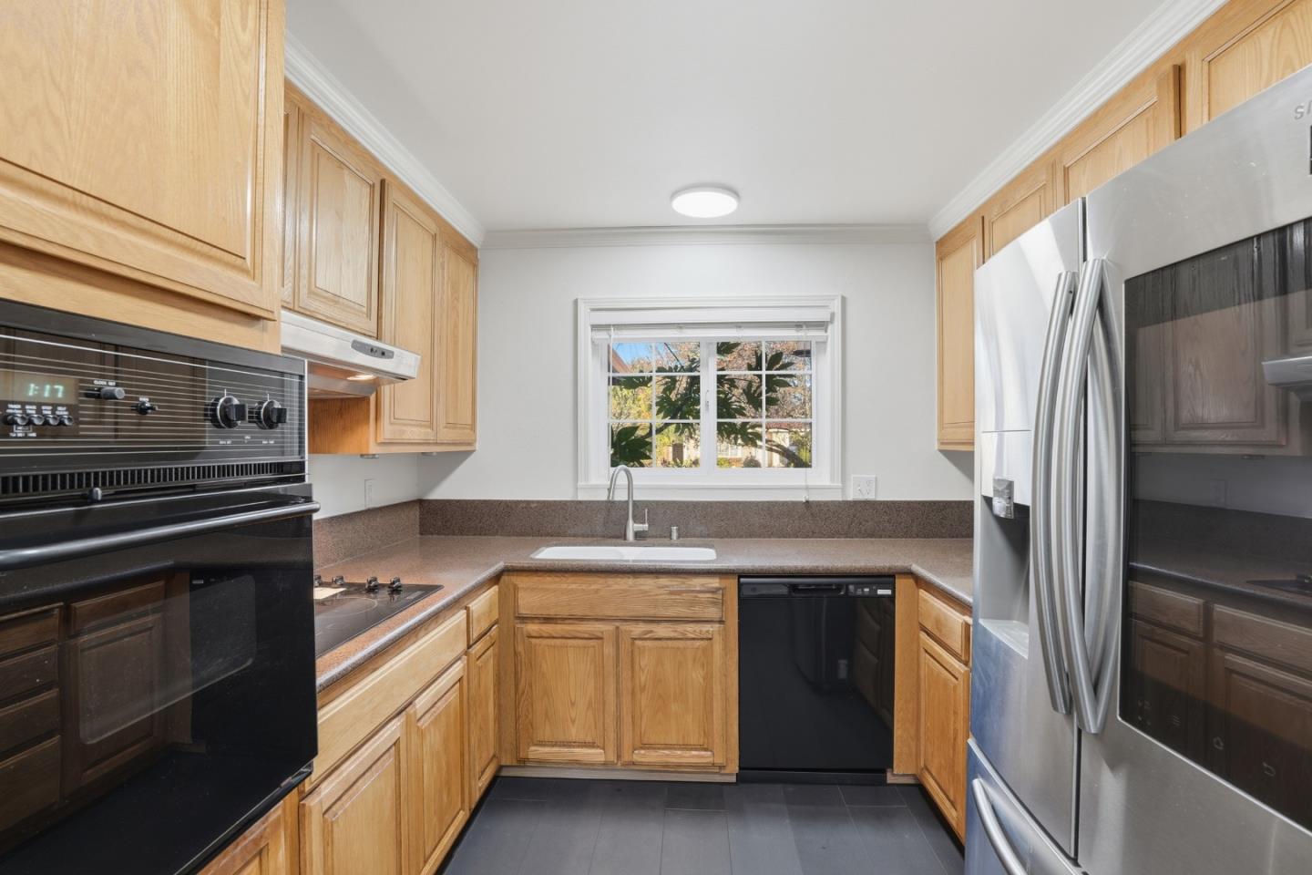 Detail Gallery Image 11 of 37 For 1272 Chelsea Way, Concord,  CA 94521 - 3 Beds | 2 Baths