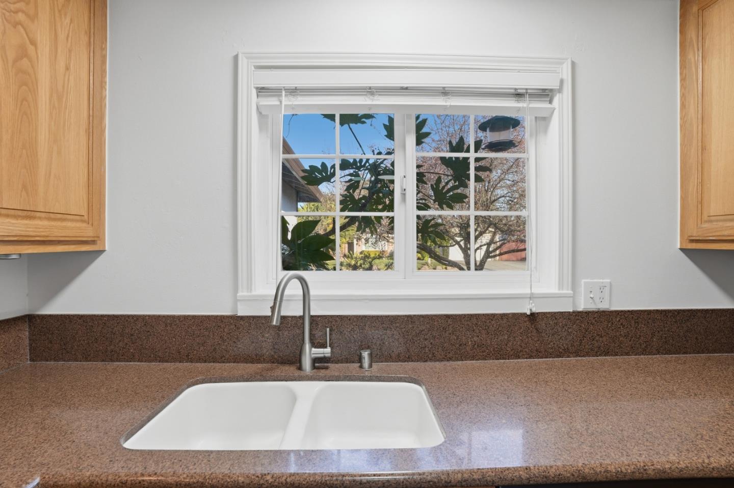 Detail Gallery Image 14 of 37 For 1272 Chelsea Way, Concord,  CA 94521 - 3 Beds | 2 Baths