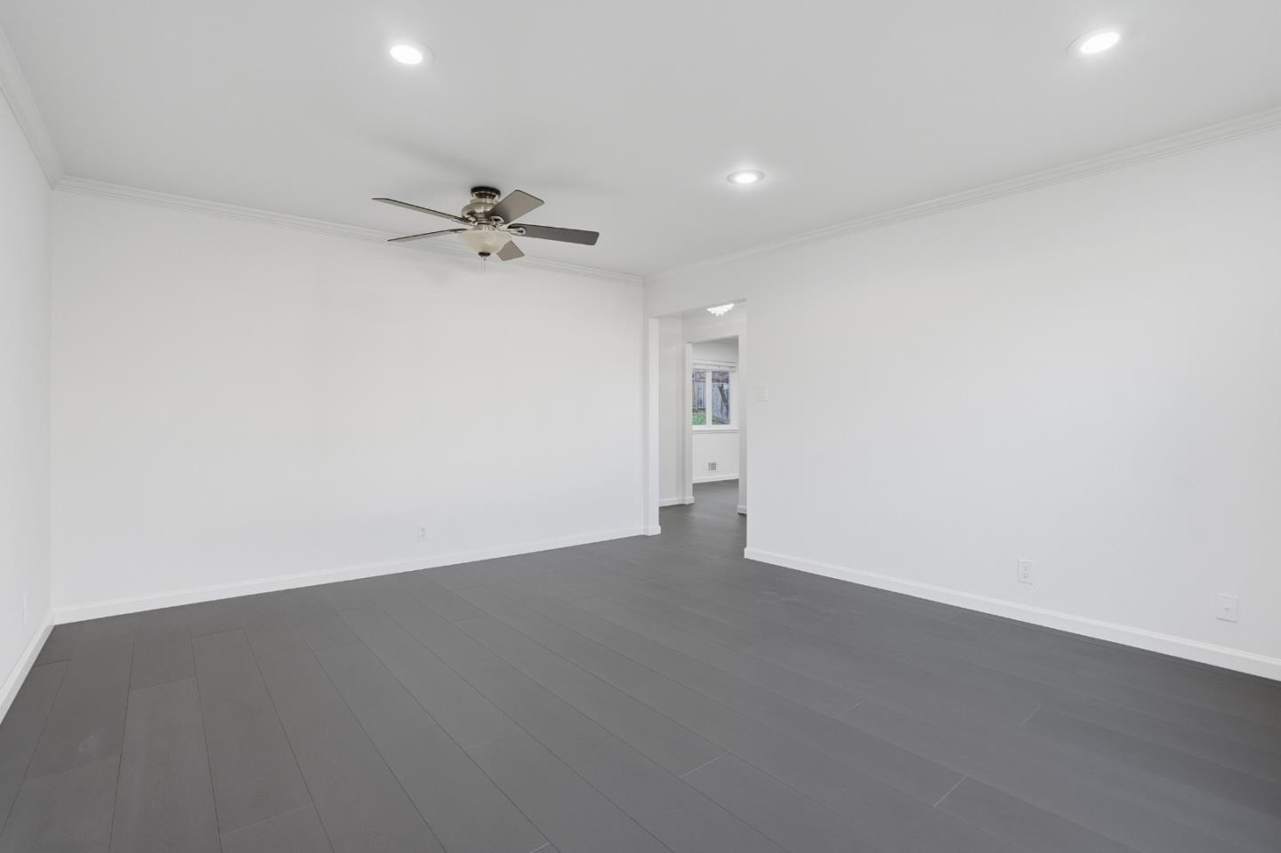 Detail Gallery Image 7 of 37 For 1272 Chelsea Way, Concord,  CA 94521 - 3 Beds | 2 Baths