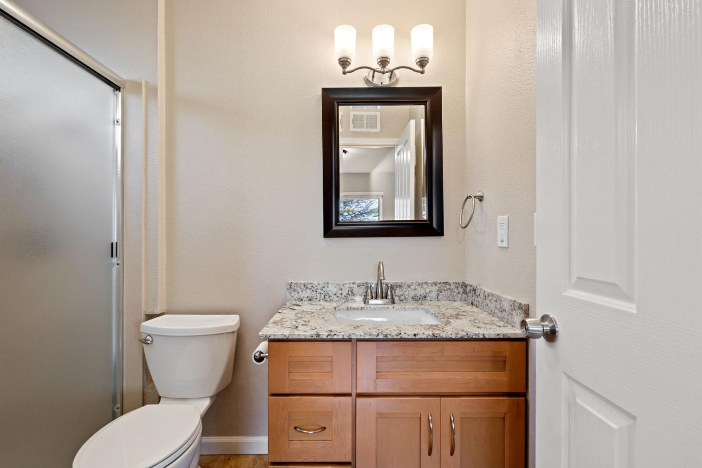 Detail Gallery Image 16 of 29 For 2695 Lyon Cir, Concord,  CA 94518 - 3 Beds | 2 Baths