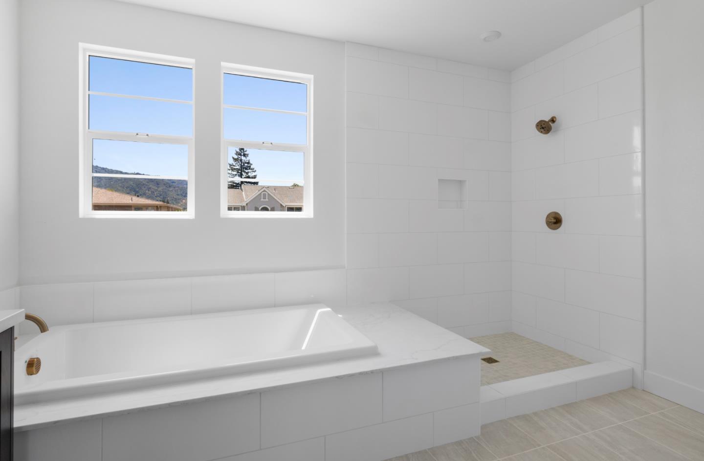 Detail Gallery Image 19 of 22 For 7384 Ailes Ct, Gilroy,  CA 95020 - 5 Beds | 4/1 Baths