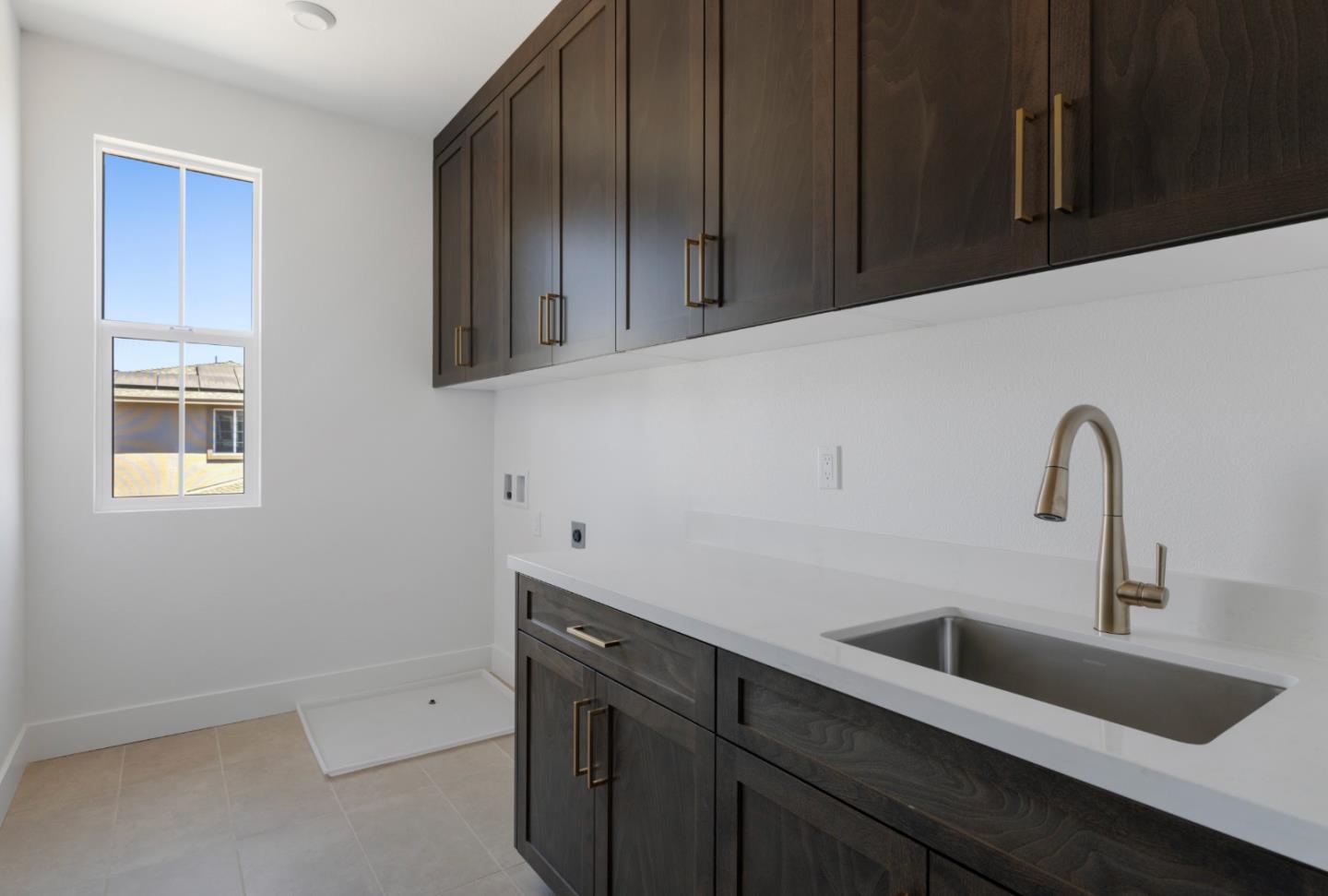 Detail Gallery Image 20 of 22 For 7384 Ailes Ct, Gilroy,  CA 95020 - 5 Beds | 4/1 Baths