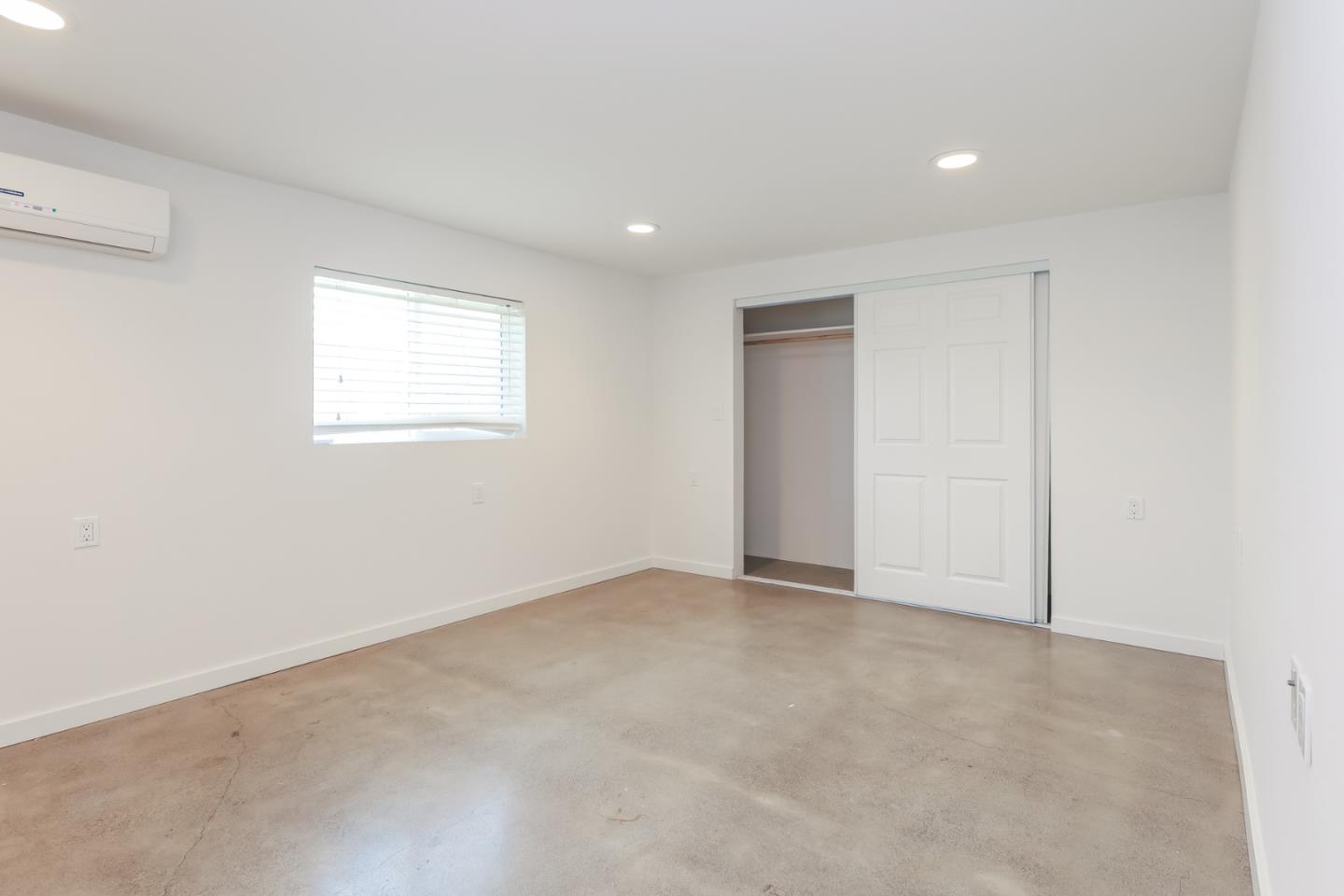 Detail Gallery Image 21 of 26 For 1432 12th St #B,  Oakland,  CA 94607 - 3 Beds | 2 Baths