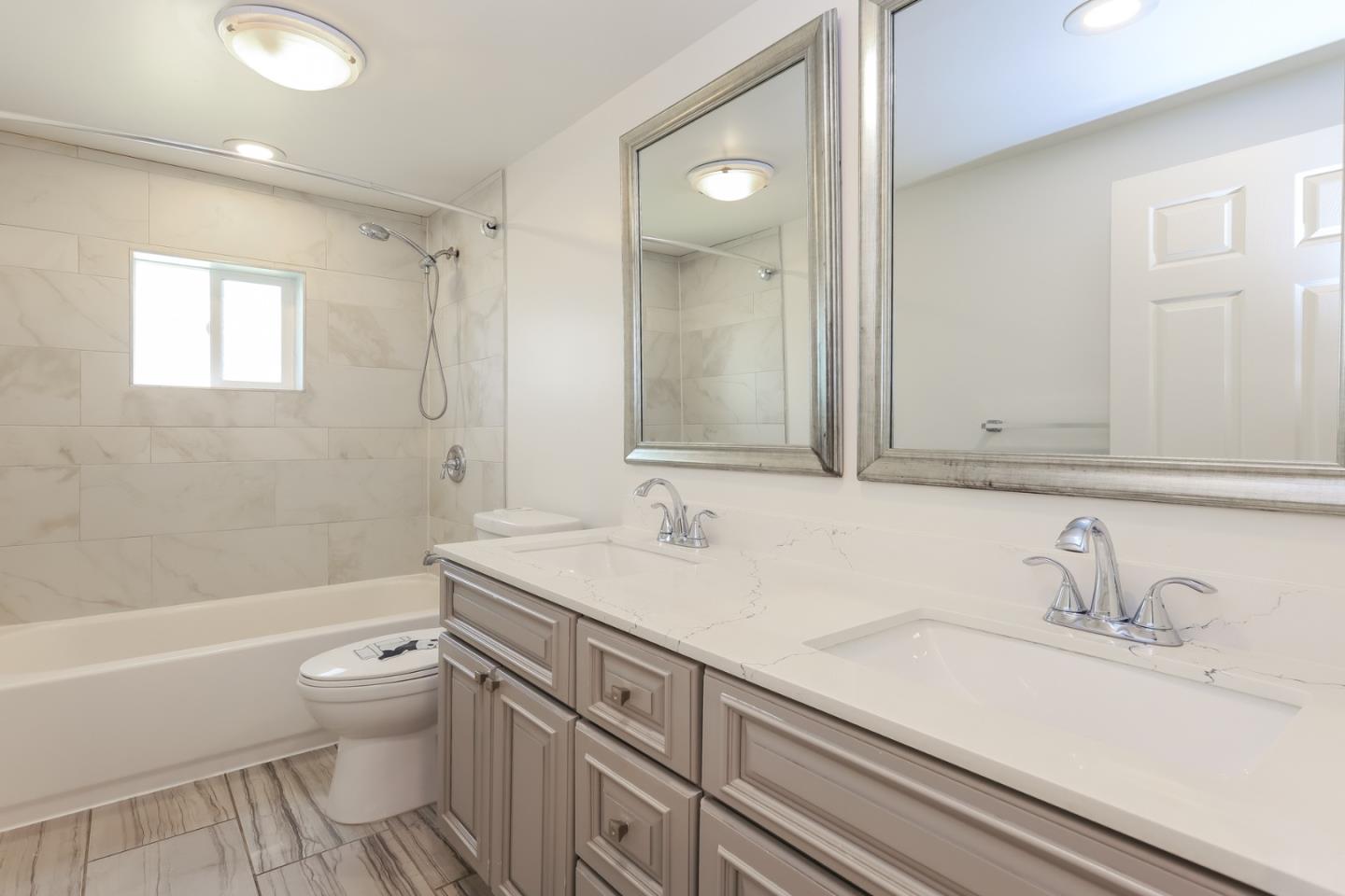 Detail Gallery Image 23 of 26 For 1432 12th St #B,  Oakland,  CA 94607 - 3 Beds | 2 Baths