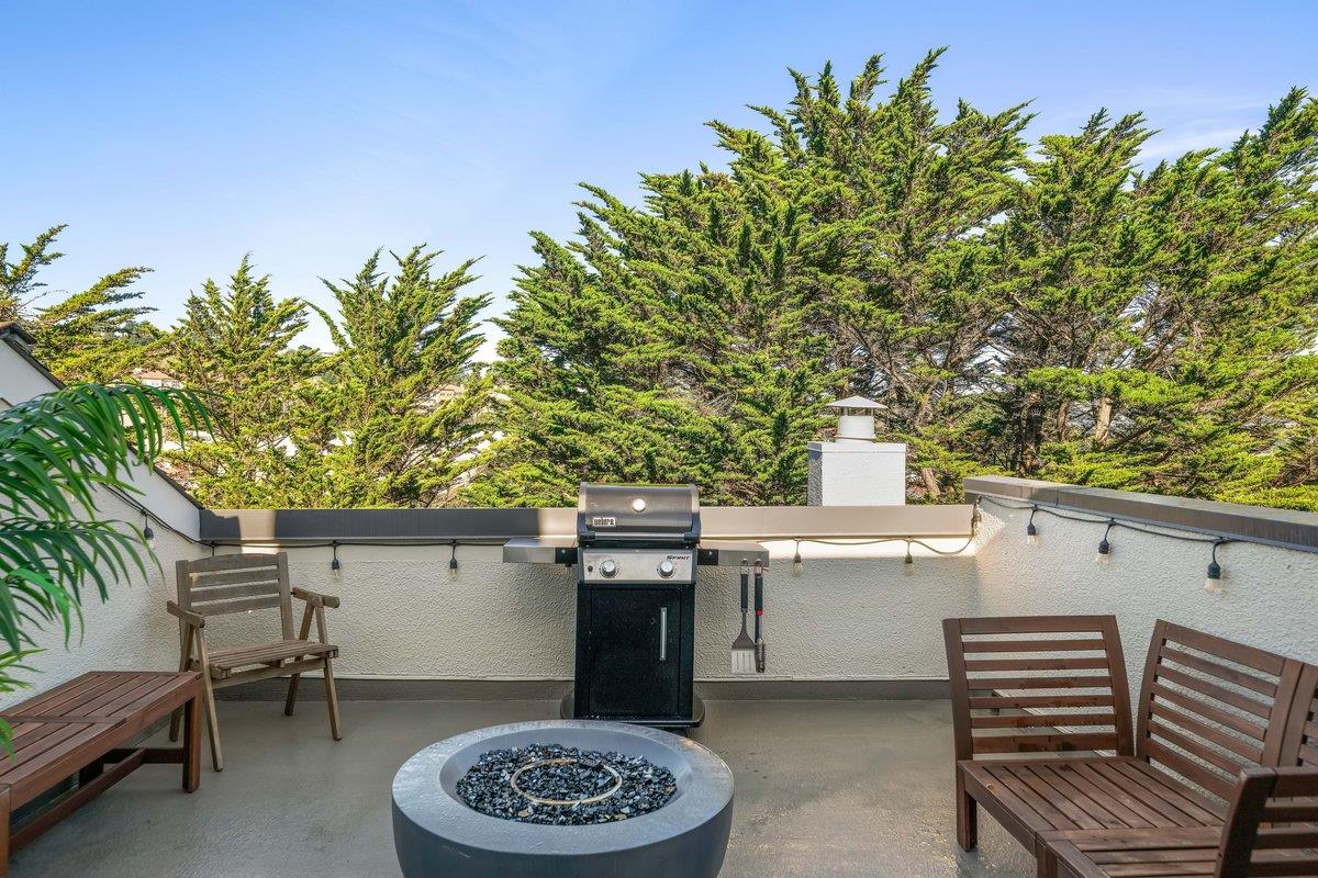 Detail Gallery Image 26 of 36 For 1 Appian Way #713-8,  South San Francisco,  CA 94080 - 2 Beds | 1/1 Baths