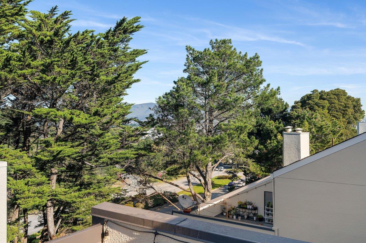 Detail Gallery Image 27 of 36 For 1 Appian Way #713-8,  South San Francisco,  CA 94080 - 2 Beds | 1/1 Baths