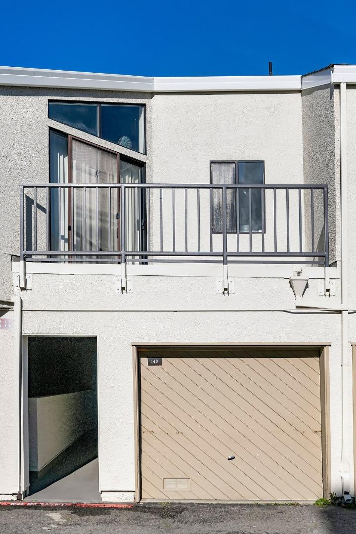 Detail Gallery Image 29 of 36 For 1 Appian Way #713-8,  South San Francisco,  CA 94080 - 2 Beds | 1/1 Baths