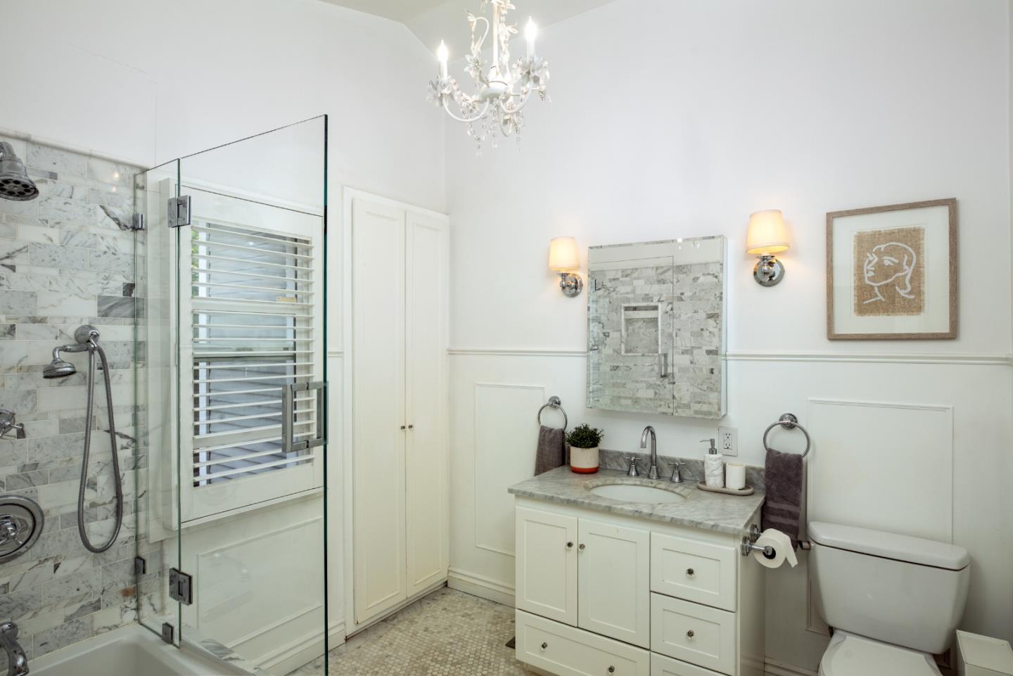 Detail Gallery Image 14 of 29 For 240 Glenwood Ave, Woodside,  CA 94062 - 3 Beds | 2 Baths