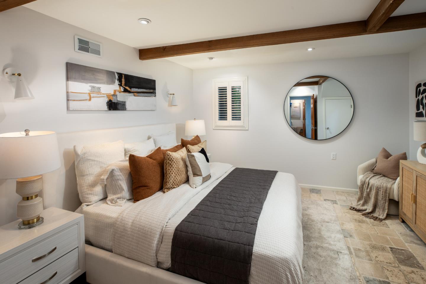 Detail Gallery Image 17 of 29 For 240 Glenwood Ave, Woodside,  CA 94062 - 3 Beds | 2 Baths