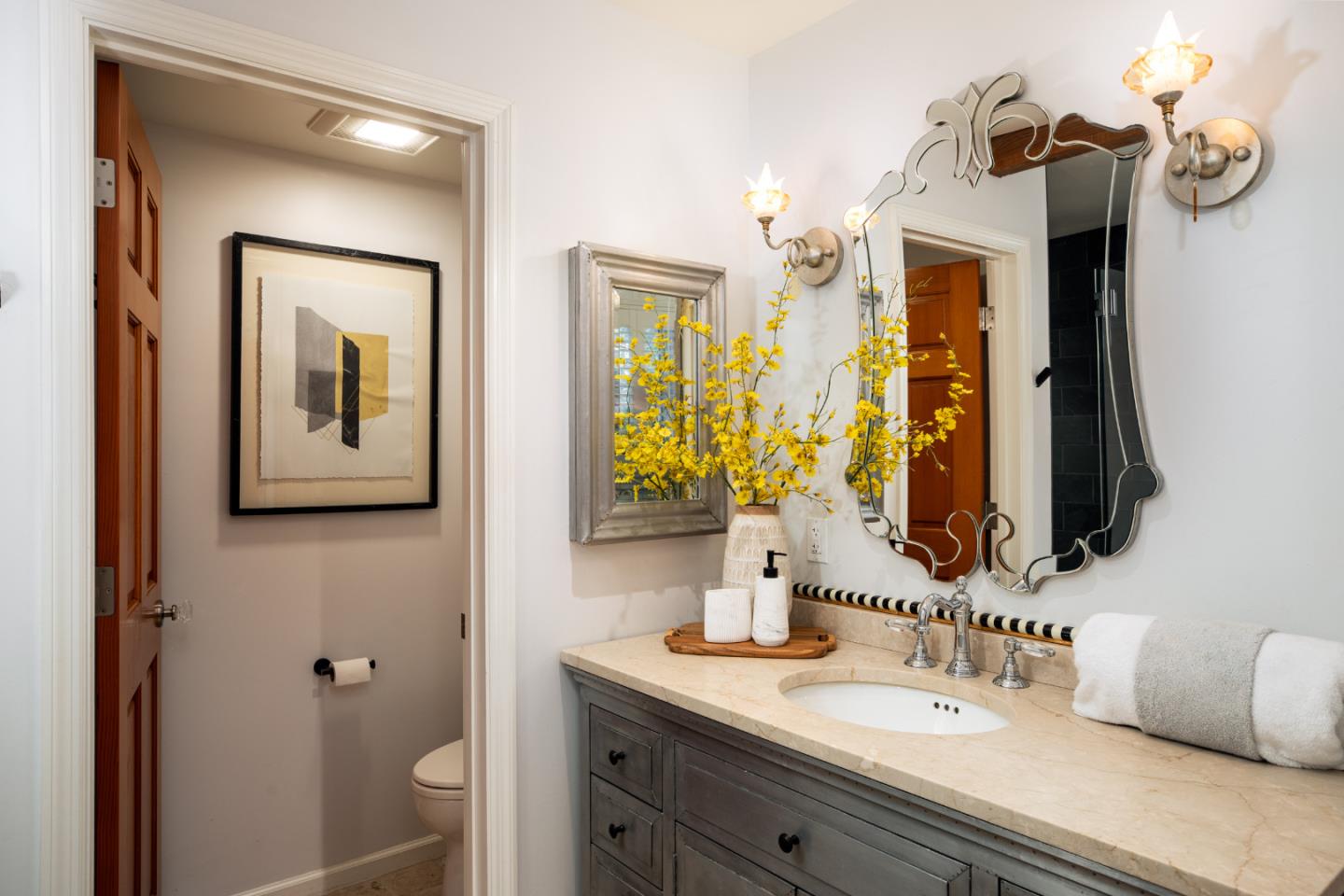 Detail Gallery Image 19 of 29 For 240 Glenwood Ave, Woodside,  CA 94062 - 3 Beds | 2 Baths