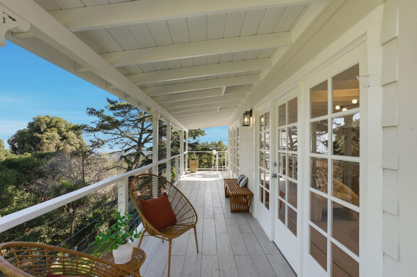 Detail Gallery Image 39 of 53 For 915 Crestview Dr, San Carlos,  CA 94070 - 4 Beds | 3 Baths