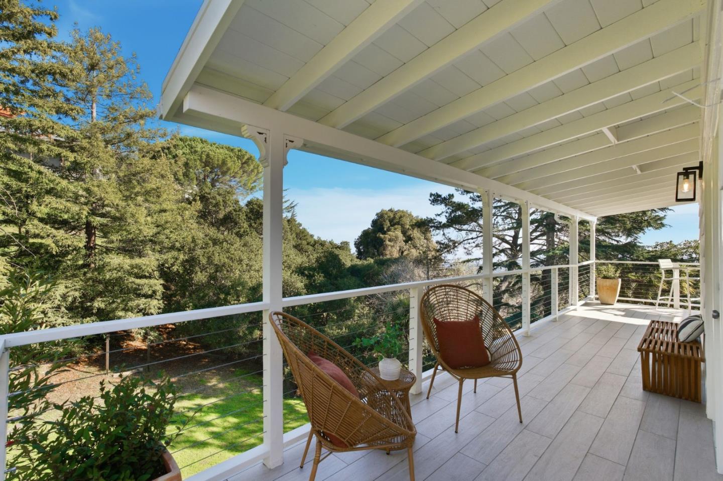 Detail Gallery Image 40 of 53 For 915 Crestview Dr, San Carlos,  CA 94070 - 4 Beds | 3 Baths