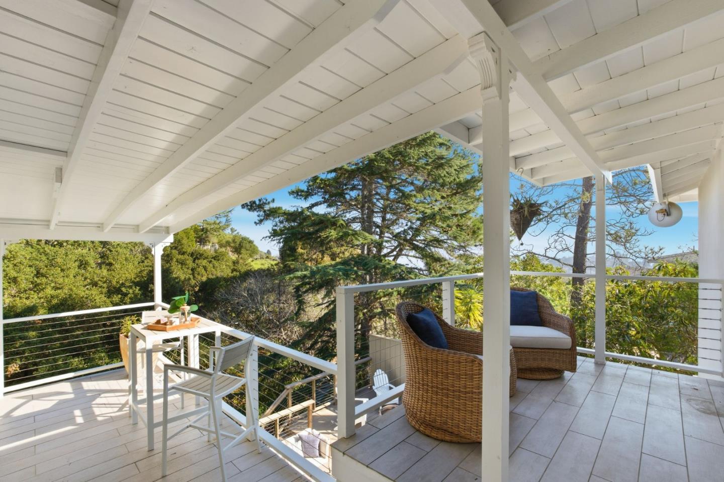 Detail Gallery Image 42 of 53 For 915 Crestview Dr, San Carlos,  CA 94070 - 4 Beds | 3 Baths