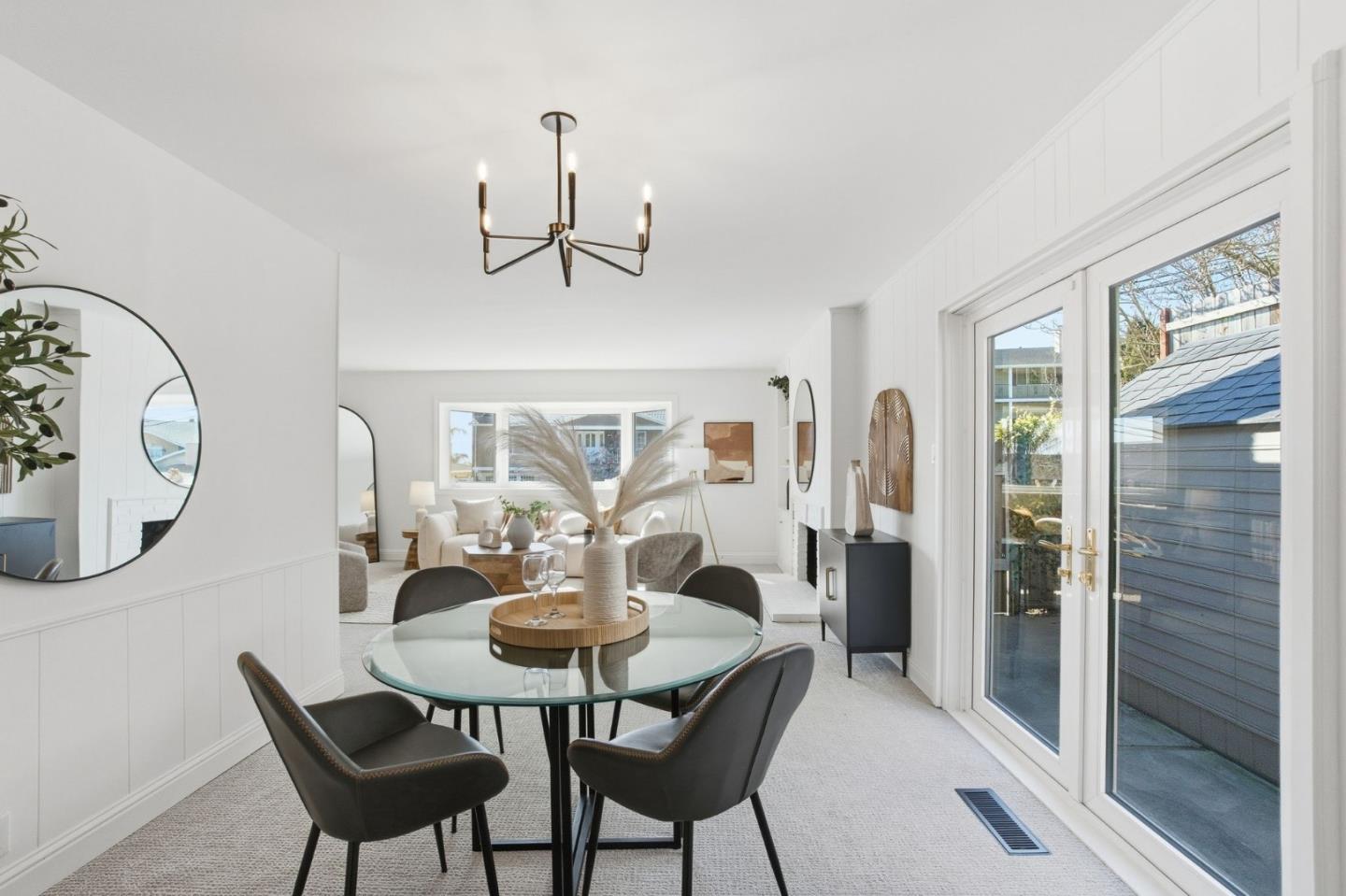 Detail Gallery Image 8 of 53 For 915 Crestview Dr, San Carlos,  CA 94070 - 4 Beds | 3 Baths