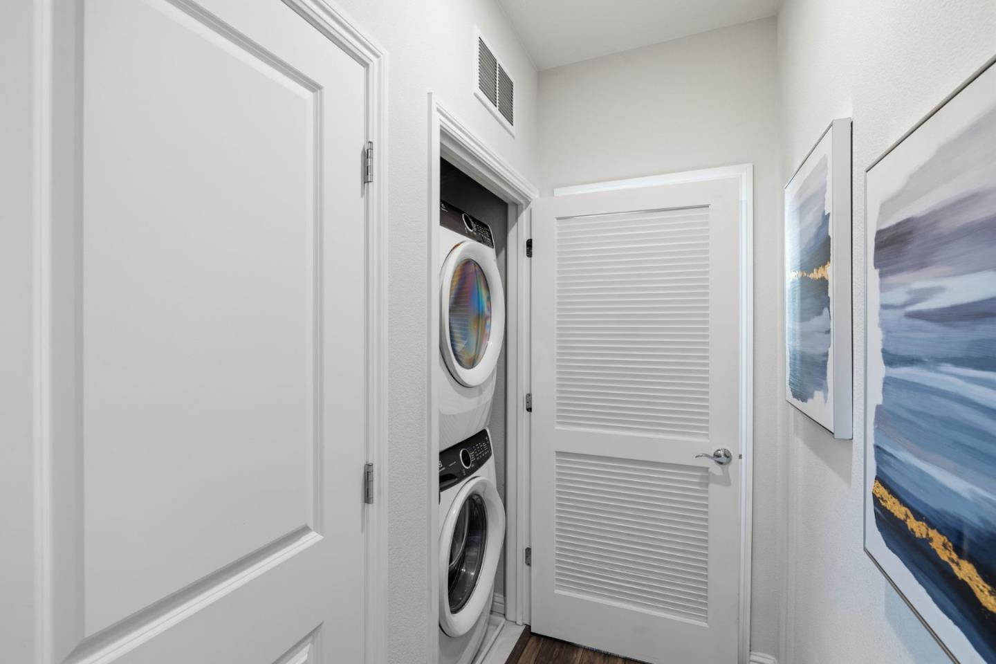 Detail Gallery Image 15 of 33 For 2420 Kita Ln, San Jose,  CA 95133 - 3 Beds | 2/1 Baths