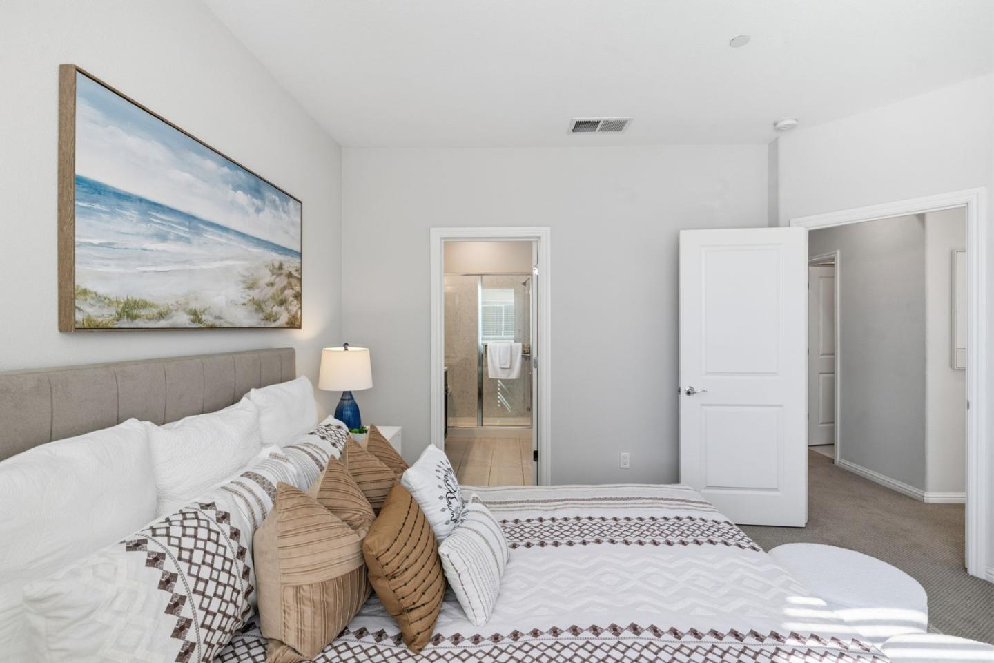 Detail Gallery Image 19 of 33 For 2420 Kita Ln, San Jose,  CA 95133 - 3 Beds | 2/1 Baths