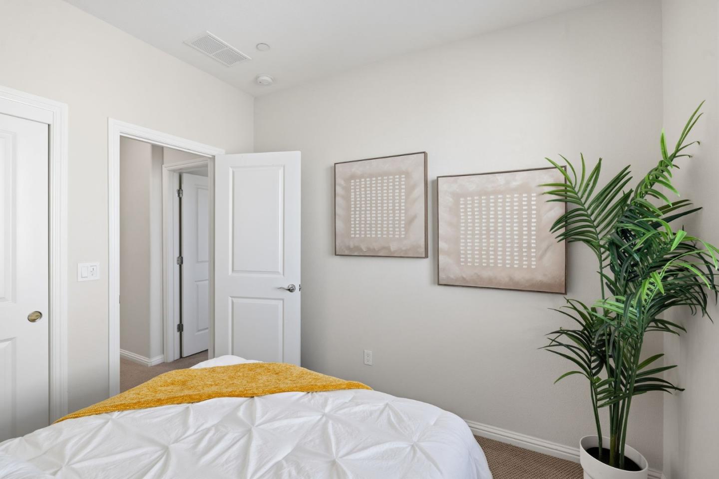 Detail Gallery Image 24 of 33 For 2420 Kita Ln, San Jose,  CA 95133 - 3 Beds | 2/1 Baths