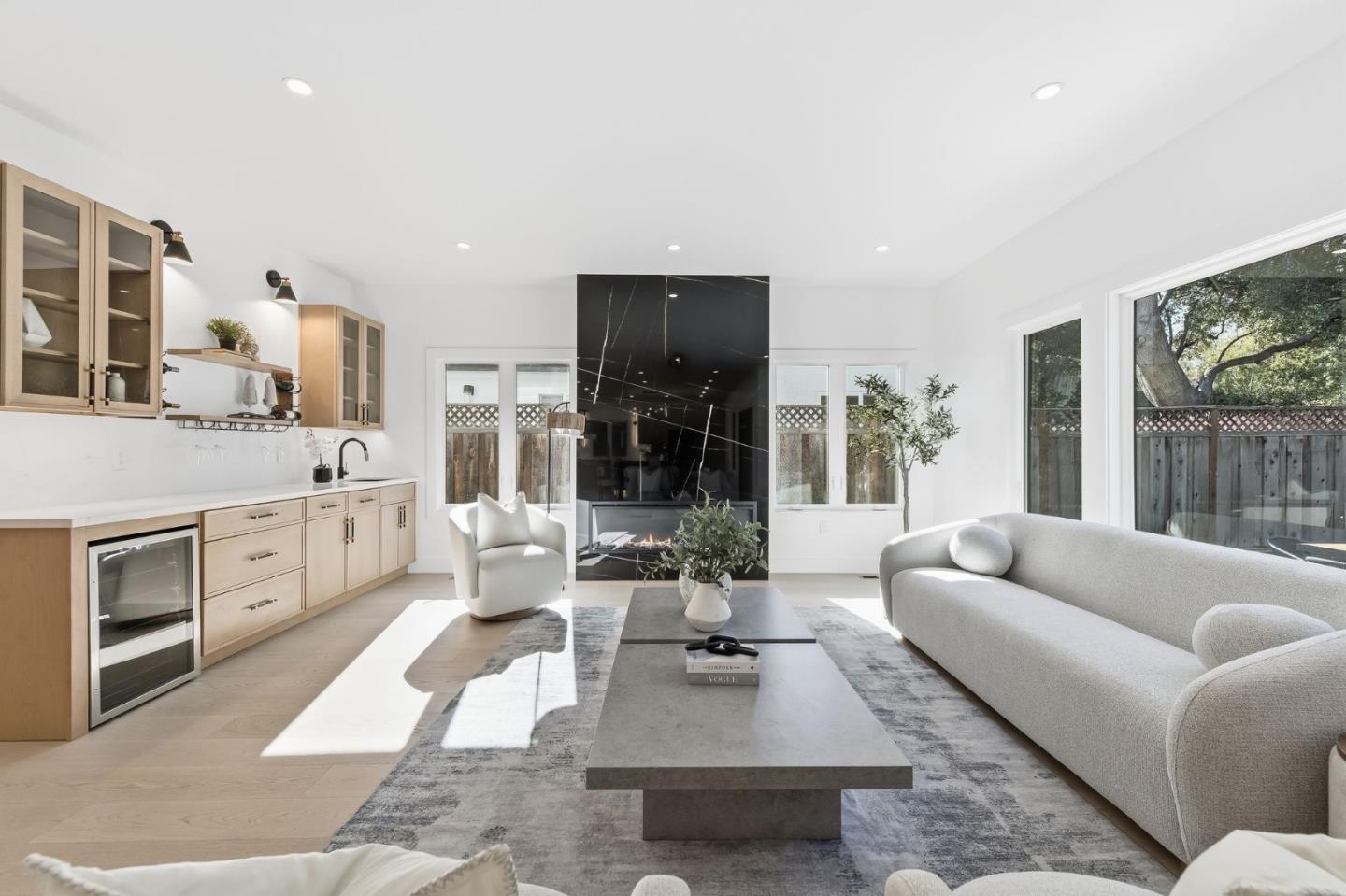 Detail Gallery Image 11 of 38 For 1748 Crane Ave, Mountain View,  CA 94040 - 4 Beds | 3/1 Baths