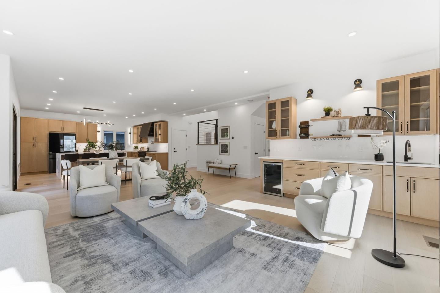 Detail Gallery Image 12 of 38 For 1748 Crane Ave, Mountain View,  CA 94040 - 4 Beds | 3/1 Baths