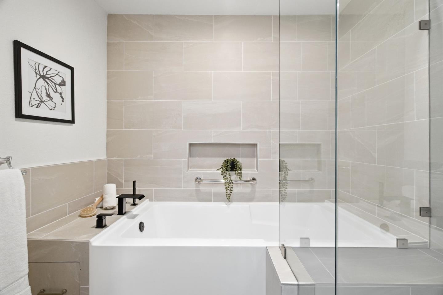 Detail Gallery Image 31 of 46 For 1071 Colony Hills Ln, Cupertino,  CA 95014 - 5 Beds | 3/1 Baths