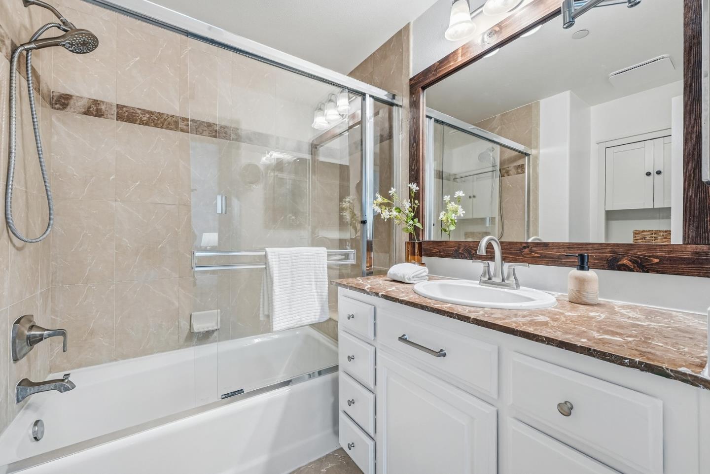 Photo #23: ML82032034 Listing: Photo #23