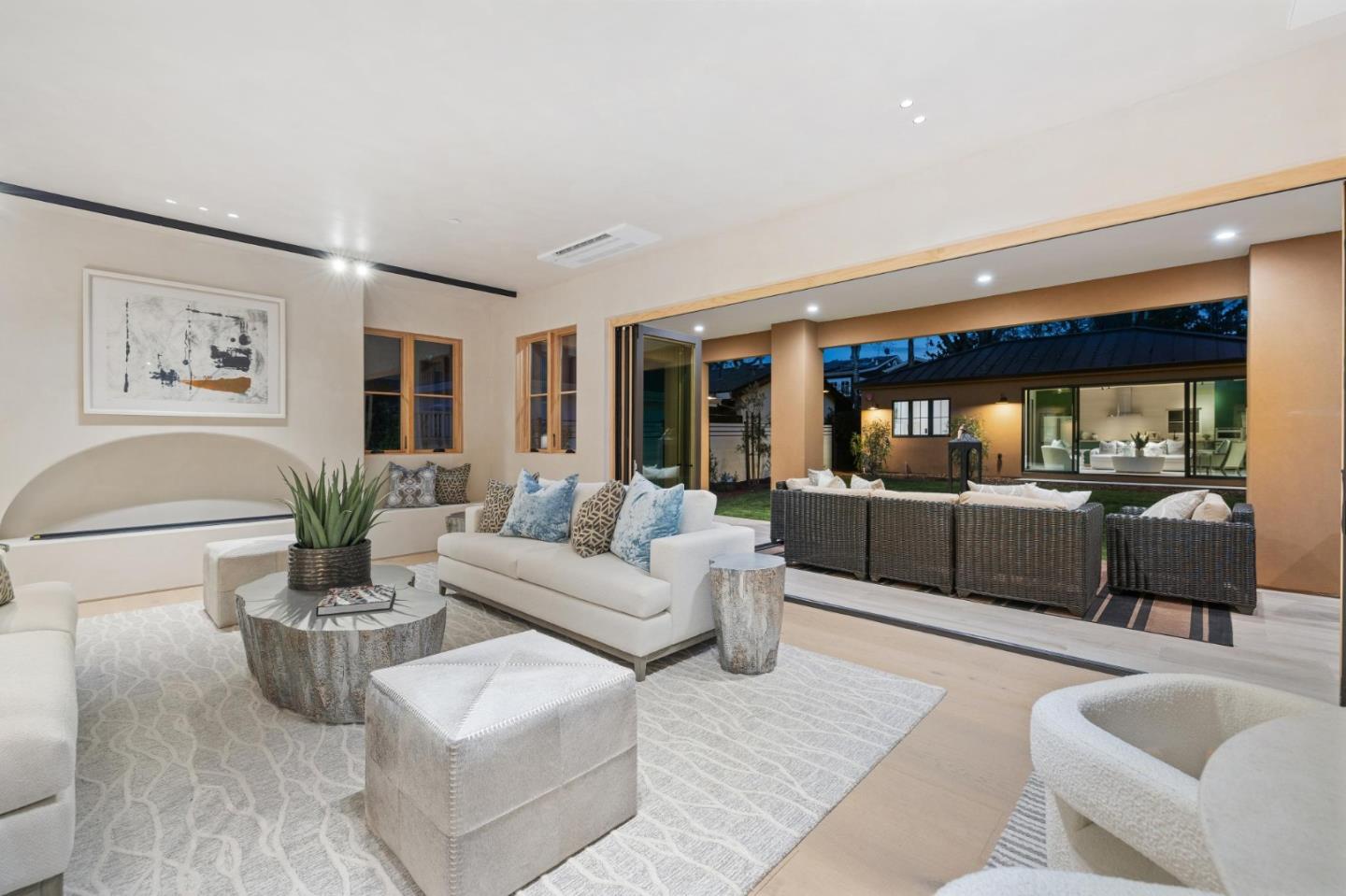 Detail Gallery Image 15 of 42 For 763 La Para Ave, Palo Alto,  CA 94306 - 6 Beds | 5/1 Baths