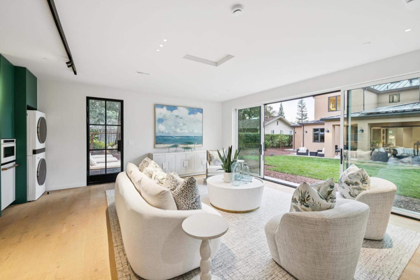 Detail Gallery Image 32 of 42 For 763 La Para Ave, Palo Alto,  CA 94306 - 6 Beds | 5/1 Baths