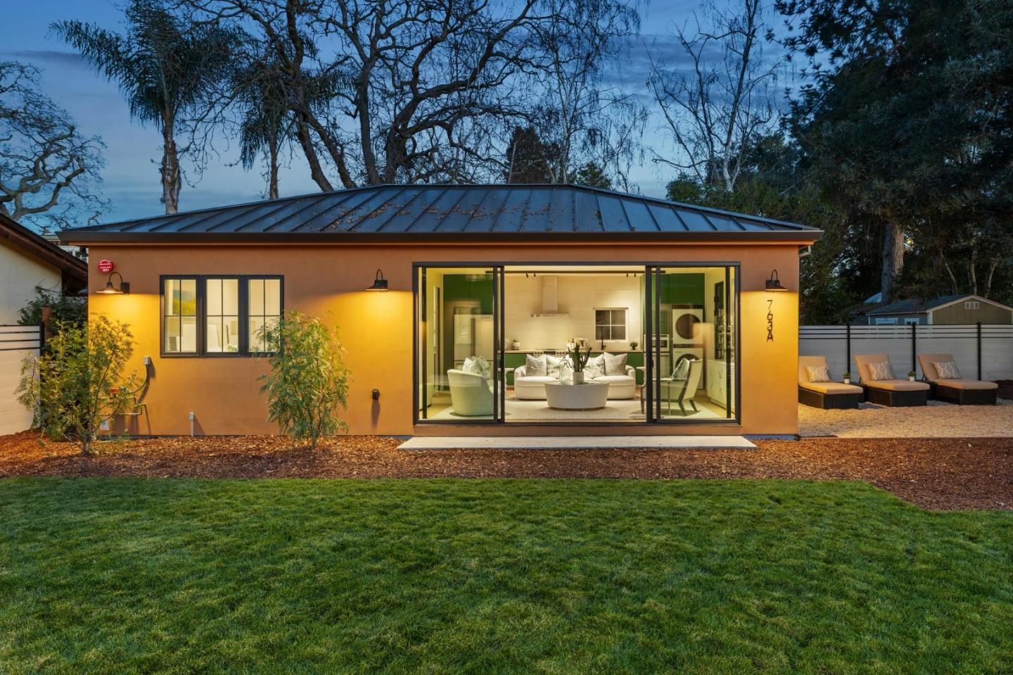 Detail Gallery Image 39 of 42 For 763 La Para Ave, Palo Alto,  CA 94306 - 6 Beds | 5/1 Baths