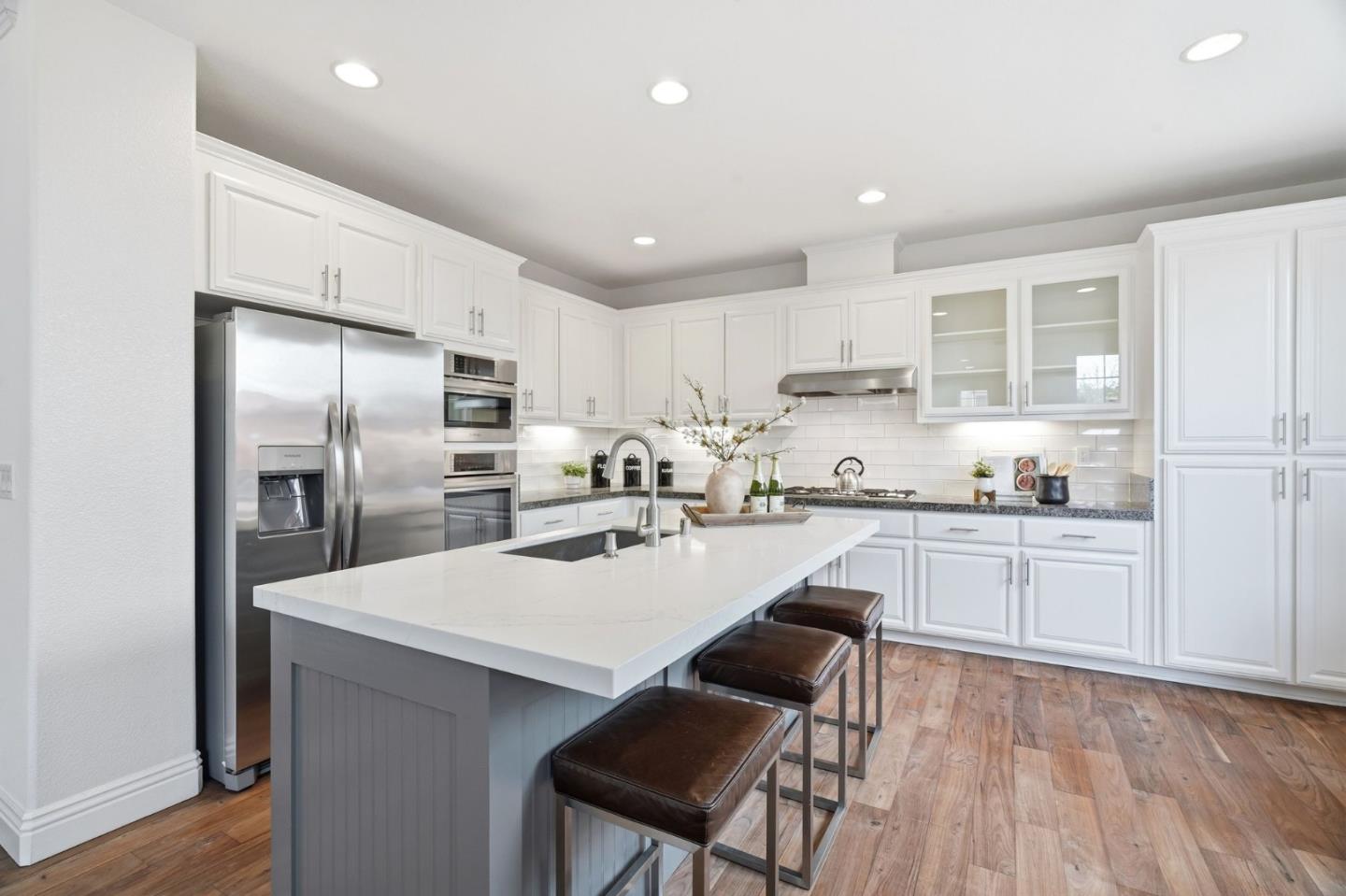 Detail Gallery Image 12 of 40 For 979 Garrity Way, Santa Clara,  CA 95054 - 5 Beds | 3/1 Baths