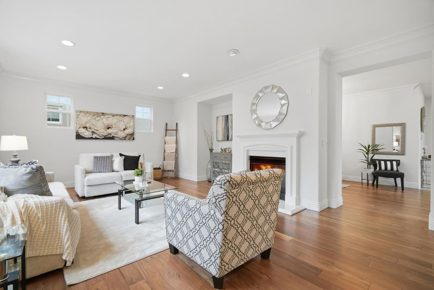 Detail Gallery Image 8 of 40 For 979 Garrity Way, Santa Clara,  CA 95054 - 5 Beds | 3/1 Baths