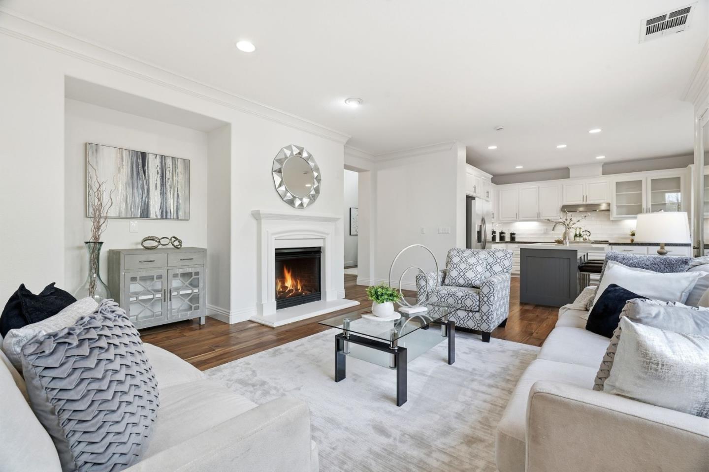 Detail Gallery Image 9 of 40 For 979 Garrity Way, Santa Clara,  CA 95054 - 5 Beds | 3/1 Baths