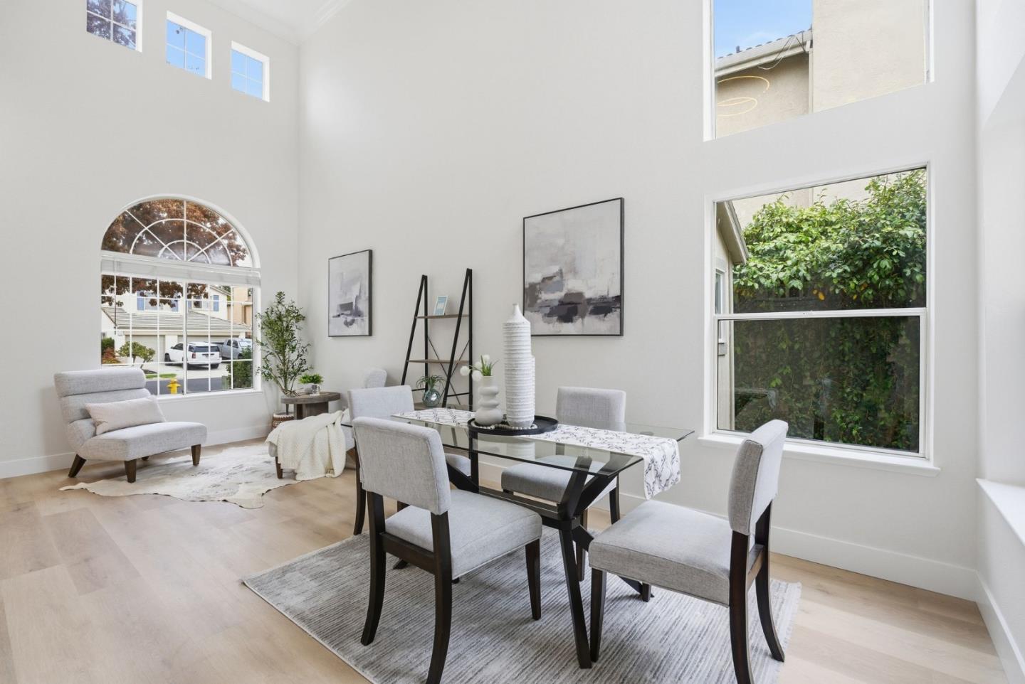 Detail Gallery Image 12 of 48 For 1242 Wagon Way, Gilroy,  CA 95020 - 4 Beds | 3 Baths