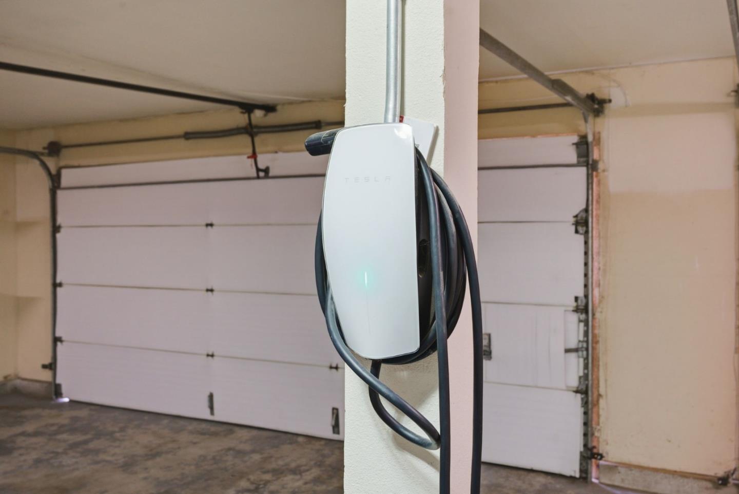 Detail Gallery Image 15 of 48 For 1242 Wagon Way, Gilroy,  CA 95020 - 4 Beds | 3 Baths