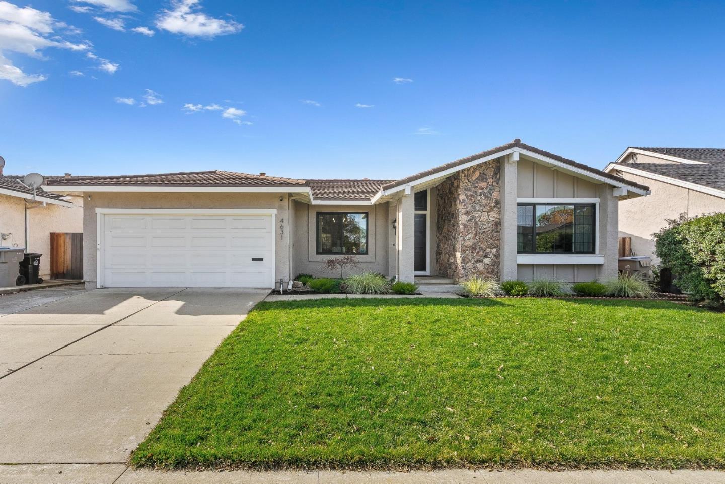 Front Image Thumbnail for ML82032040