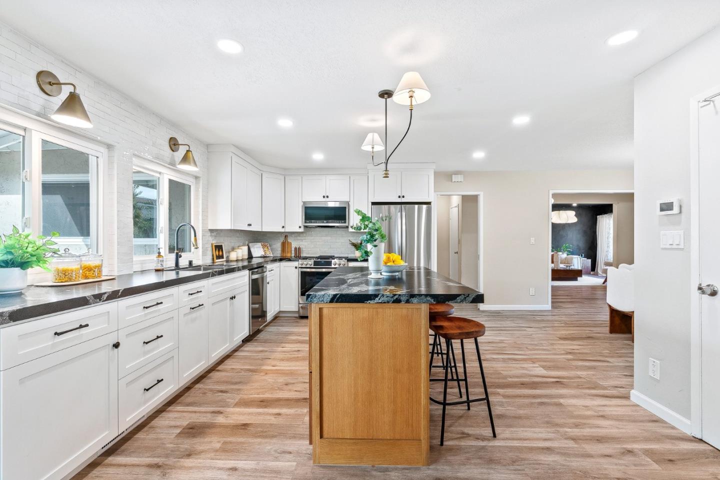 Detail Gallery Image 11 of 48 For 4631 Calle De Tosca, San Jose,  CA 95118 - 4 Beds | 2 Baths