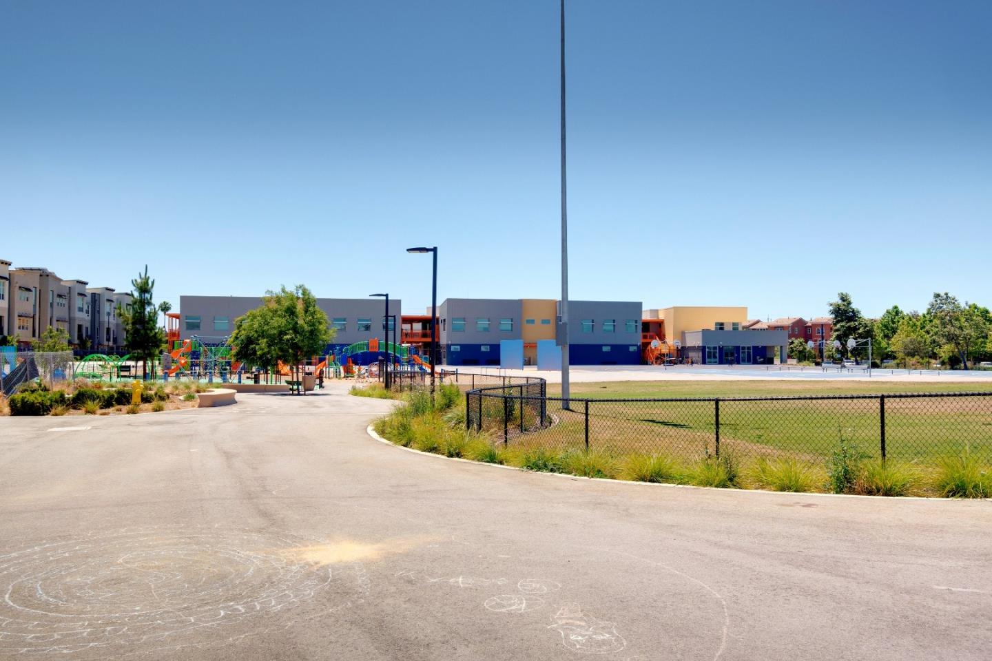 Detail Gallery Image 51 of 63 For 1503 Canal St, Milpitas,  CA 95035 - 3 Beds | 2/1 Baths