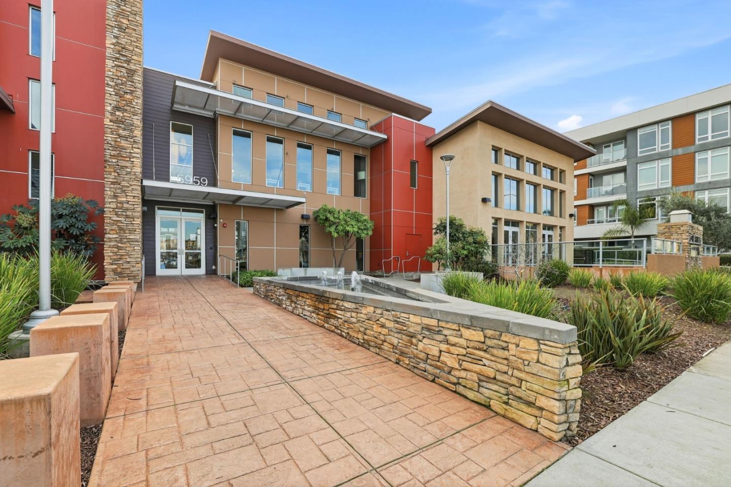 Detail Gallery Image 40 of 70 For 6060 Charlotte Dr, San Jose,  CA 95123 - 3 Beds | 2/1 Baths