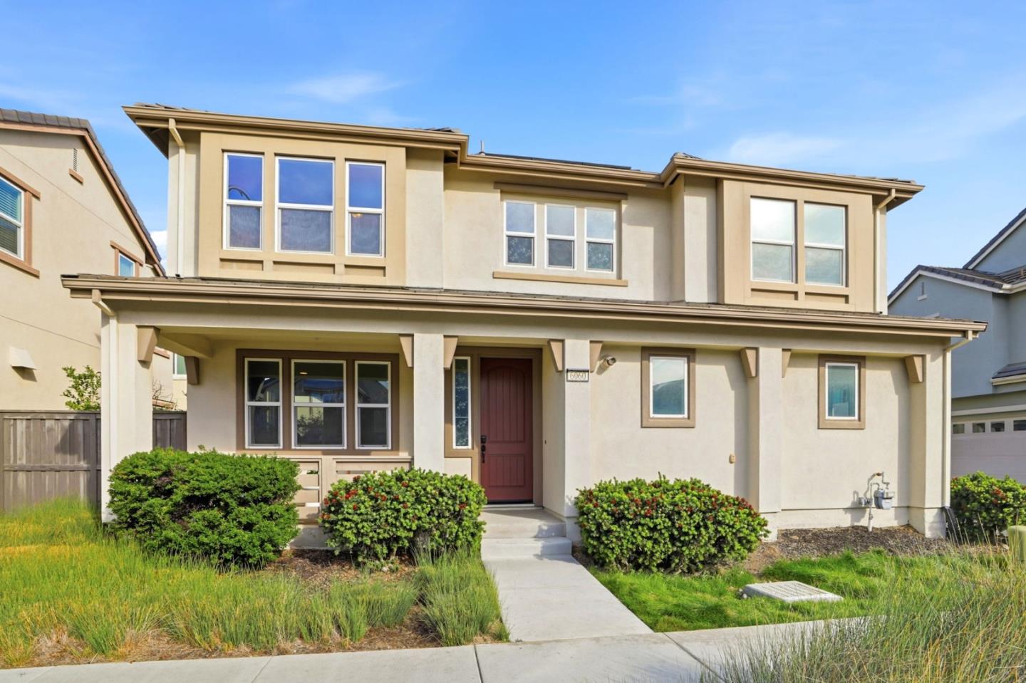 Detail Gallery Image 6 of 70 For 6060 Charlotte Dr, San Jose,  CA 95123 - 3 Beds | 2/1 Baths