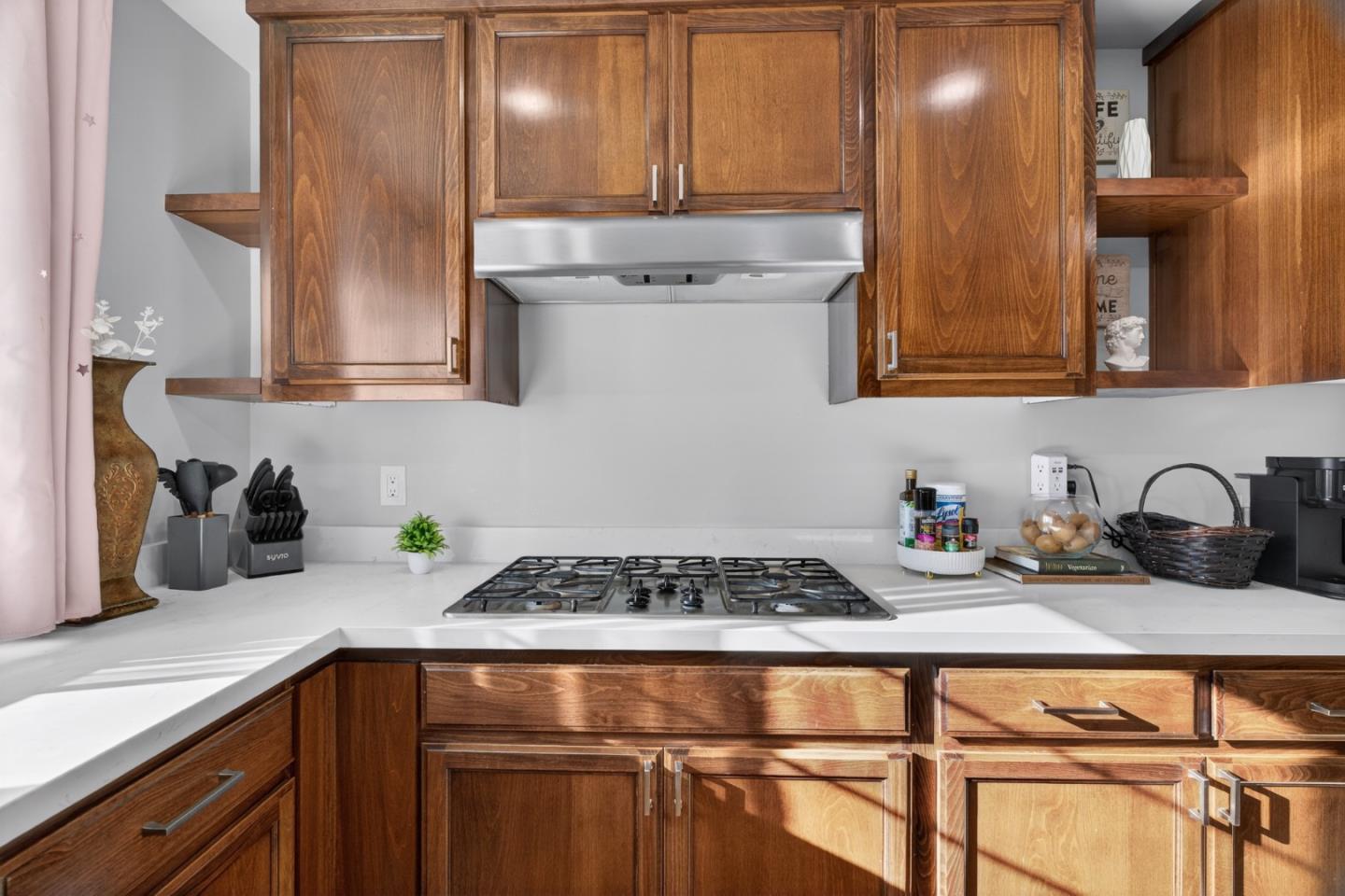 Detail Gallery Image 13 of 50 For 10230 Griffith St, San Jose,  CA 95127 - 4 Beds | 2 Baths